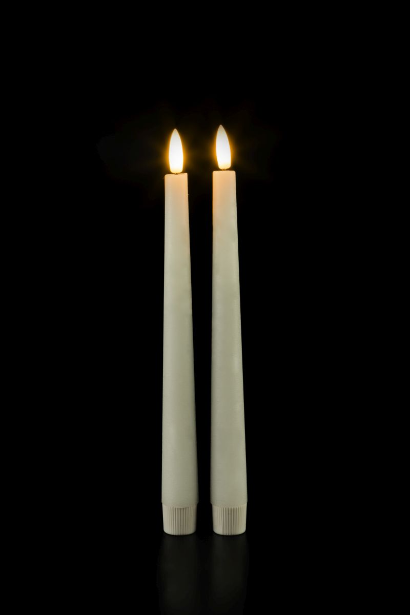 Taper Candle 2pcs white